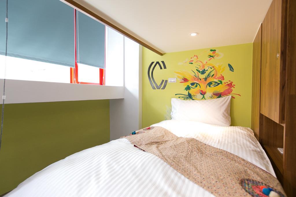 Arch Inn Hualien City Room photo