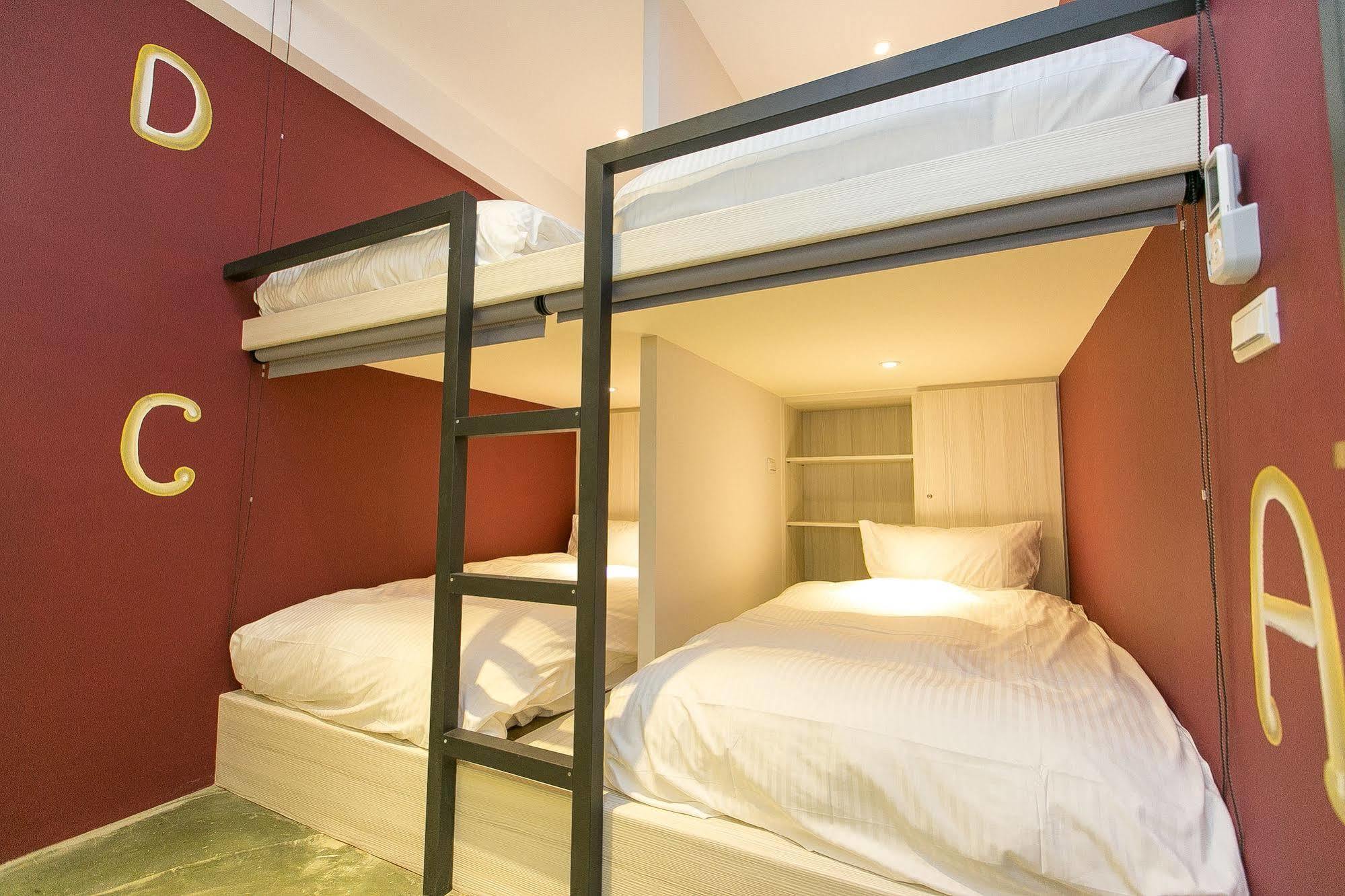 Arch Inn Hualien City Exterior photo
